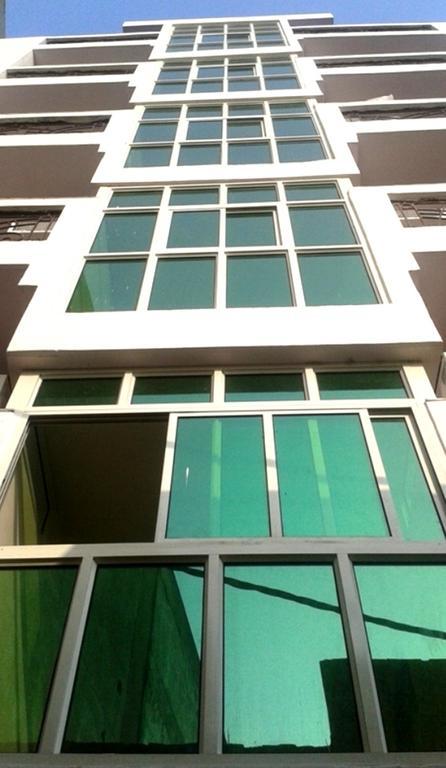 Charanpahari Hotel New Delhi Ngoại thất bức ảnh