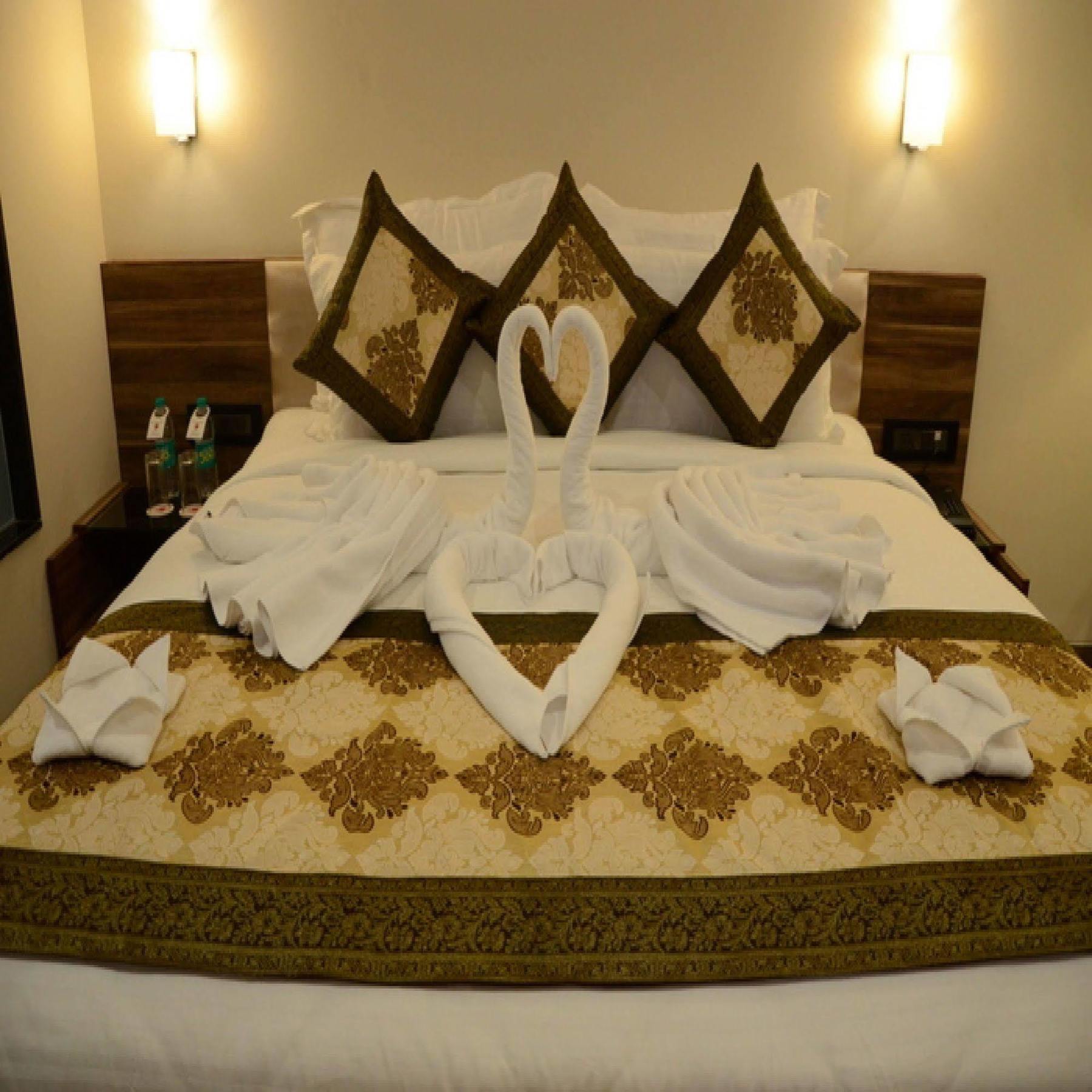 Charanpahari Hotel New Delhi Ngoại thất bức ảnh